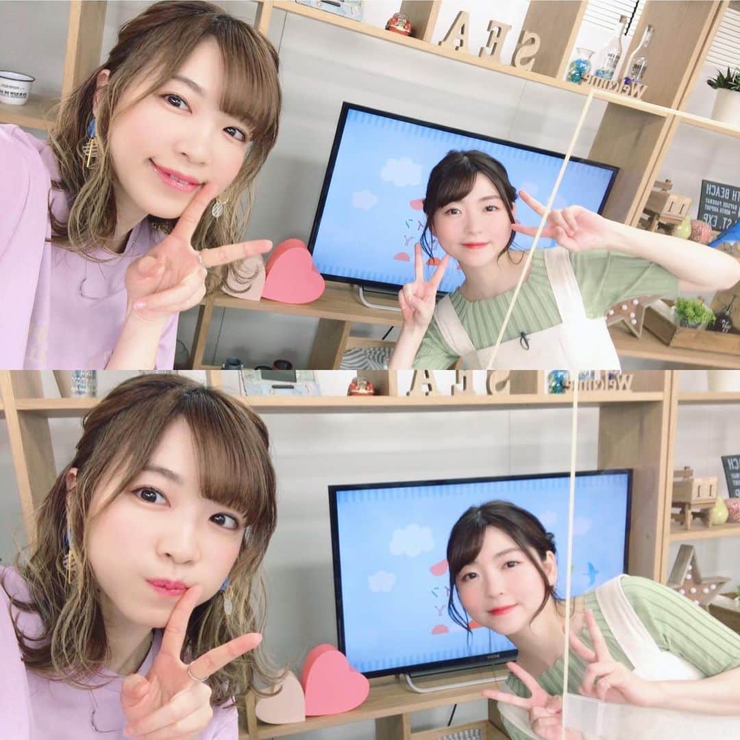 諏訪彩花のインスタグラム：「わい💕この前一緒にシーサイドのニコ生にでた小澤亜季ちゃん✌️インスタみてくれてるみたい…照れるけど、ありがとう😭2nd写真集も楽しみにしてくれた…（ ; ; ）✨優しいさに泣いた。。。。す、すきだ。」