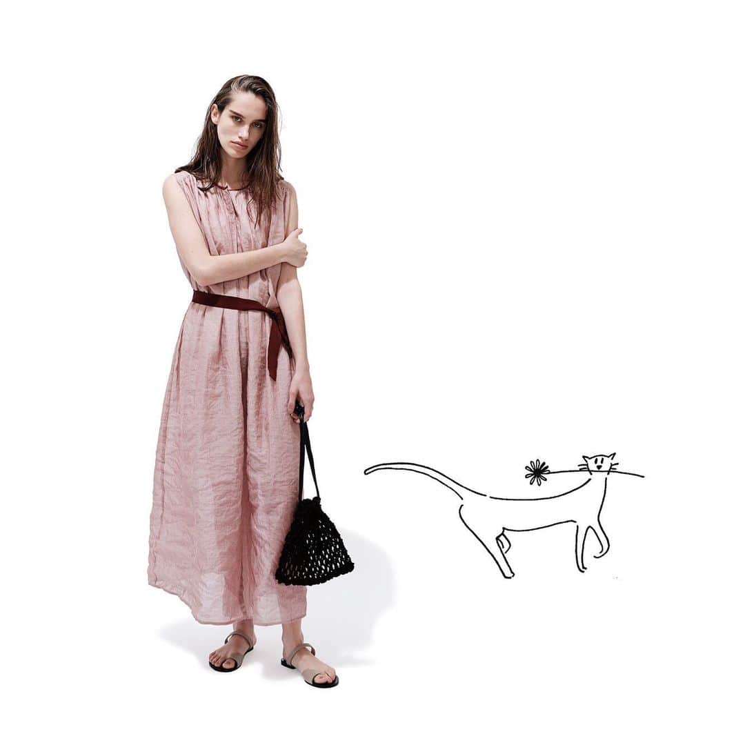 エリオポールのインスタグラム：「. Matinée 6.5.fri - 6.25.thu . . DRESS [CHLOE STORA] 40,000yen+tax BAG [MAISON N.H PARIS] 14,000yen+tax SHOES [LAOCOONTE] 15,000yen+tax . . . #HELIOPOLE30eme #HELIOPOLE #heliopole #エリオポール #2020ss #springsummer #selectshop #fashion #style」