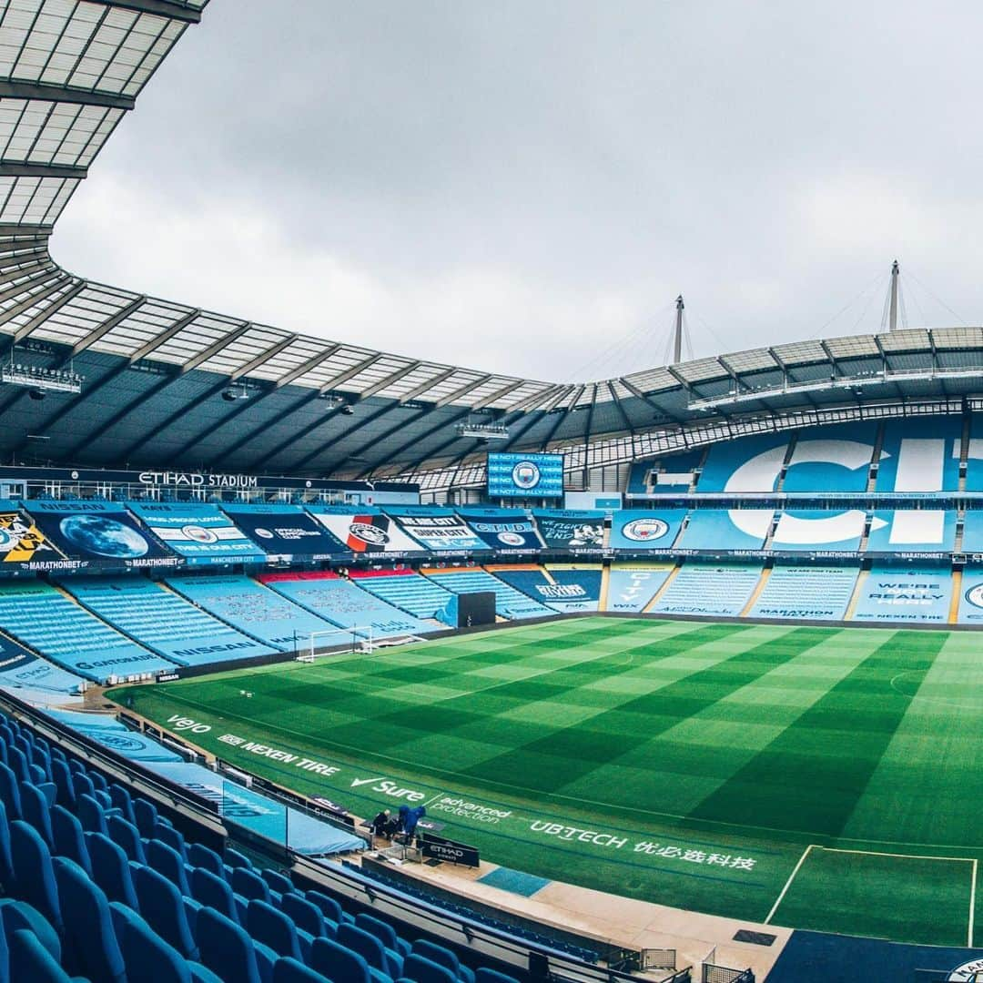 マンチェスター・シティFCさんのインスタグラム写真 - (マンチェスター・シティFCInstagram)「Some are born here, some drawn here...but we call it HOME 💙⠀ ⠀⁣⠀ #ManCity #WNRH」6月17日 20時06分 - mancity