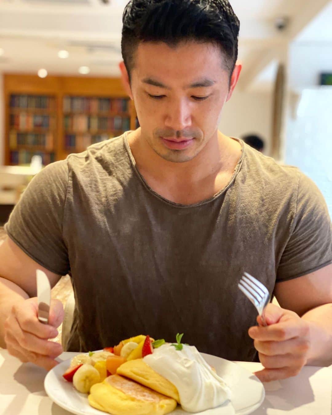 湯浅幸大さんのインスタグラム写真 - (湯浅幸大Instagram)「ふわふわのパンケーキが美味い😋」6月17日 20時20分 - kingyuasa