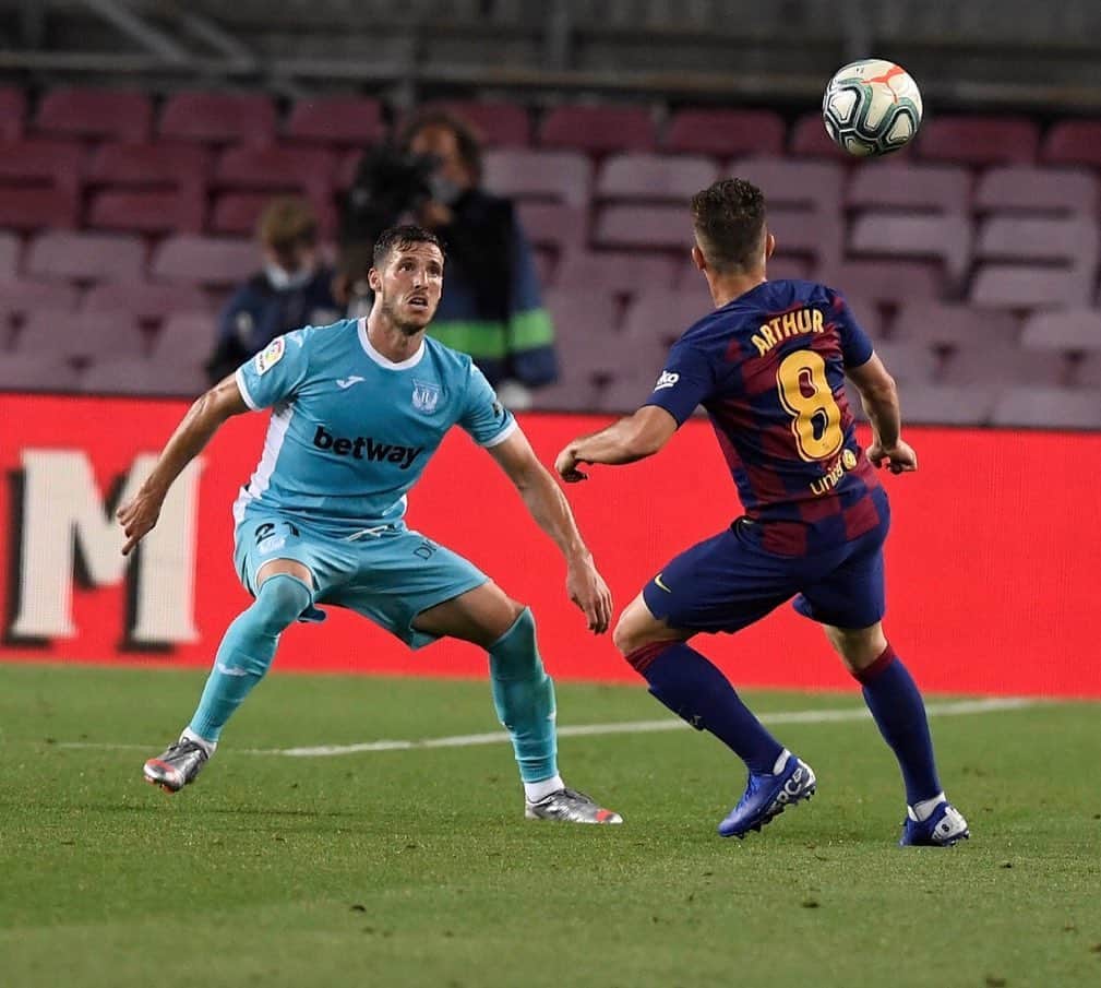 のインスタグラム：「Buen partido ,pero no suficiente . El viernes tenemos la final .」