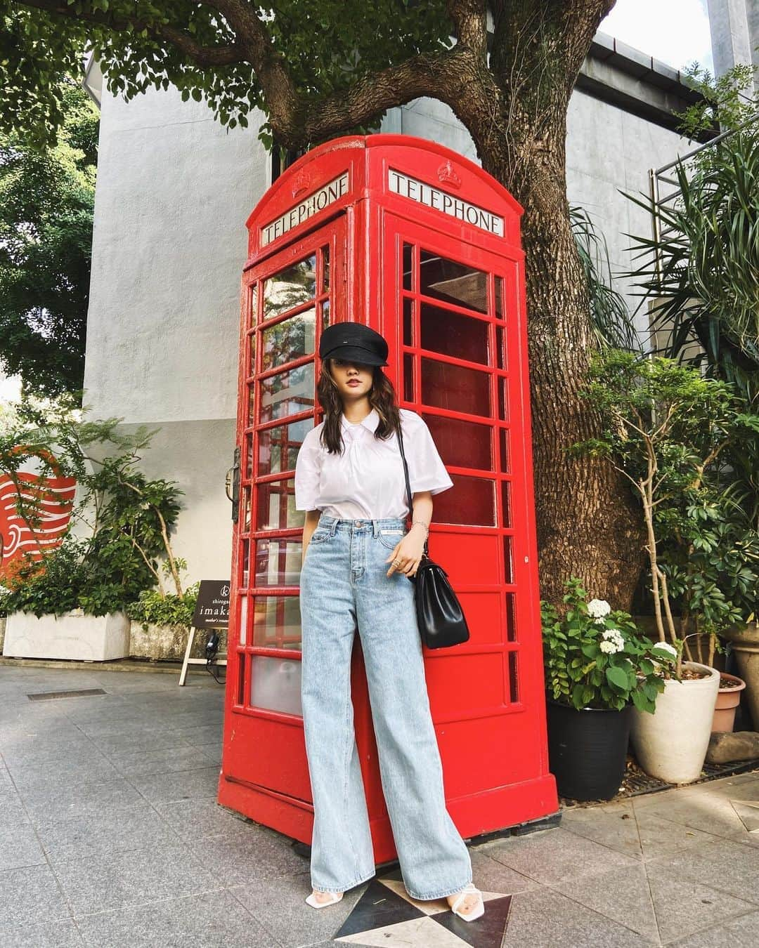 谷まりあさんのインスタグラム写真 - (谷まりあInstagram)「Today’s me🖤 Tops @amerivintage  Pants #maison_kimhekim  Shoes #zara  Bag @celine 🕶 @zoff_eyewear 🎩 @ca4la_official 💍 @tiffanyandco」6月17日 21時17分 - mariaaaa728