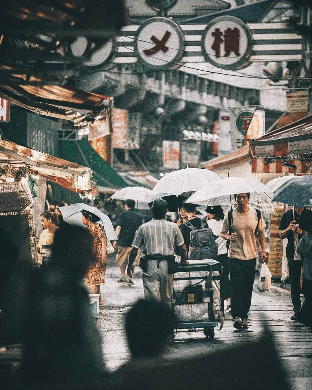 Berlin Tokyoさんのインスタグラム写真 - (Berlin TokyoInstagram)「Tokyo in the rainy season. . . . #hellofrom #tokyo , #japan」6月17日 22時20分 - tokio_kid