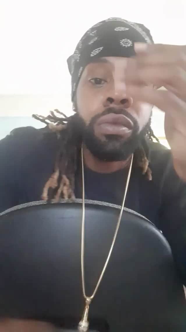 ワイクリフ・ジョンのインスタグラム：「Warriors! Thank you to all of the incredibly talented people who participated in the #UncWyclefNephewNieceChallenge. The winner of the $1500 and FT will be announced soon! To close out, here is a closing freestyle from @thisizdrastic. . . . #unclewyclefnephewniecechallenge #HipHop #RapChallenge @yorkrecordsusa @headsmusic @arsonal103 @tsu_surf @therealshotgunsuge」