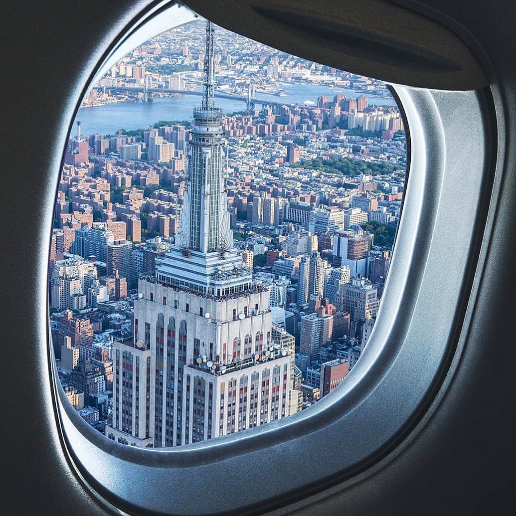 Empire State Buildingさんのインスタグラム写真 - (Empire State BuildingInstagram)「Someday soon… 😍 ⠀⠀⠀⠀⠀⠀⠀⠀⠀ 📷: @i_am_lacombe #EmpireStateBuilding」6月17日 22時49分 - empirestatebldg