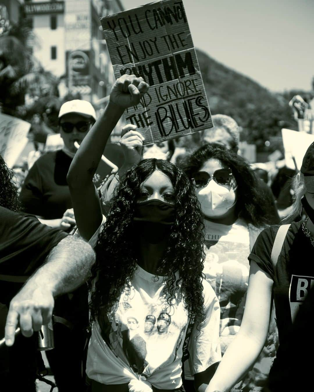 Teen Vogueさんのインスタグラム写真 - (Teen VogueInstagram)「On Sunday, June 14, All Black Lives Matter held a march in West Hollywood to protest police brutality and celebrate #LGBTQ people of color. At the link in bio, @phyliciajphotography documents the joy and pain of those fighting for collective liberation. ✊🏽」6月18日 0時30分 - teenvogue