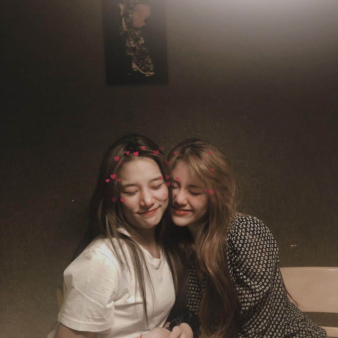 ヘジョンのインスタグラム：「@solbin0819」