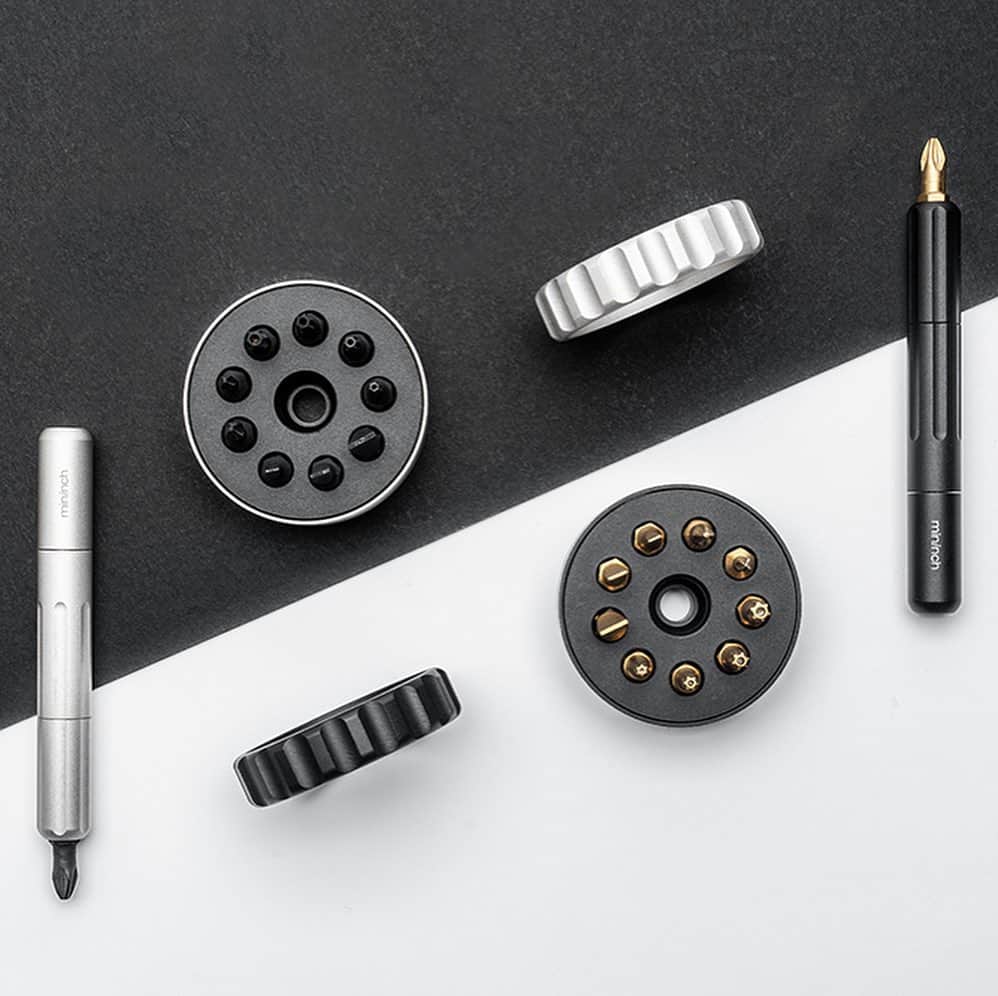 Design Milkさんのインスタグラム写真 - (Design MilkInstagram)「@mininch_design crafts compact #tools that have been designed down to the very last detail of efficiency and elegance, and the cherry on top is that they’re so small they’ll fit right inside your bag. 🔧 Mininch has reinvented the screwdriver to handle all repairs with one tool, created a multi-functional portable wrench, and designed a mini tool pen with interchangeable bits that can be switched out like pen refills. \\\ designmilk[dot]com and available at @designmilkeveryday!」6月18日 12時52分 - designmilk