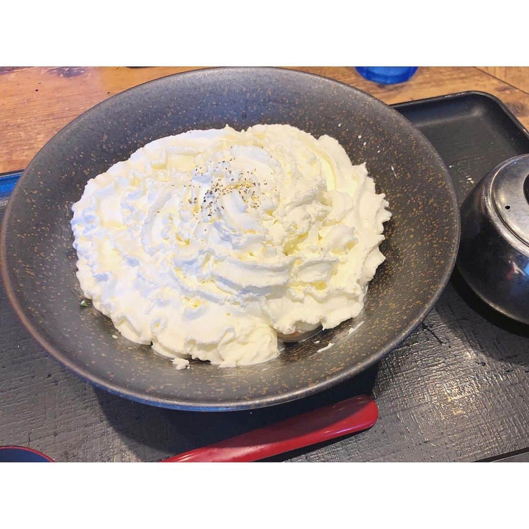 吉川茉優さんのインスタグラム写真 - (吉川茉優Instagram)「白い明太チーズクリームうどん😋 ＊ 渋谷に行く用事があったので 寄ってみました！！！ 久しぶりのランチ😂 ＊ 衝撃的な美味しさ💗 しょっぱい明太子とチーズが よく合う！mayu.♡ ＊ ＊ ＊ #山下本気うどん #うどん #白い明太チーズクリームうどん #りょうくんグルメ #渋谷 #渋谷ランチ #渋谷グルメ #shibuya #lunch #먹방 #맛집 #먹스타그램 #맛스탁그램　#idol #instalike #instagood #instafood」6月18日 11時54分 - mayu_yoshikawa_uug2ki