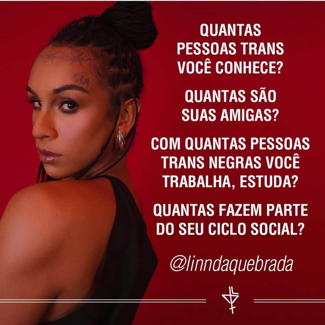 Tata Werneckさんのインスタグラム写真 - (Tata WerneckInstagram)「No vídeo passado, falamos sobre corpo, corporalidades, e aproveitamos para levantar alguns questionamentos em conjunto, lembram? Esse card com perguntas vem como um exercício para que possamos pensar qual o nosso papel e o que estamos fazendo enquanto sociedade quando falamos de pessoas trans e travestis negras. Que corpos realmente importam para cada uma de nós? E o que nossas ações evidenciam como prática? Bora pensar nesse exercício como algo fundamental em nossas vidas.  No próximo vídeo, iremos falar sobre: a importância da representatividade, artes, mídia, presença de pessoas trans e travestis negras nesses espaços e, também, como essas produções imagéticas e midiáticas são fundamentais para a construção do nosso imaginário social. Tenho preparado tudo com muita dedicação e espero que esteja sendo proveitoso para vocês também. Me contem aqui nos comentários o que estão achando do #LinnOcupa .」6月18日 4時52分 - tatawerneck