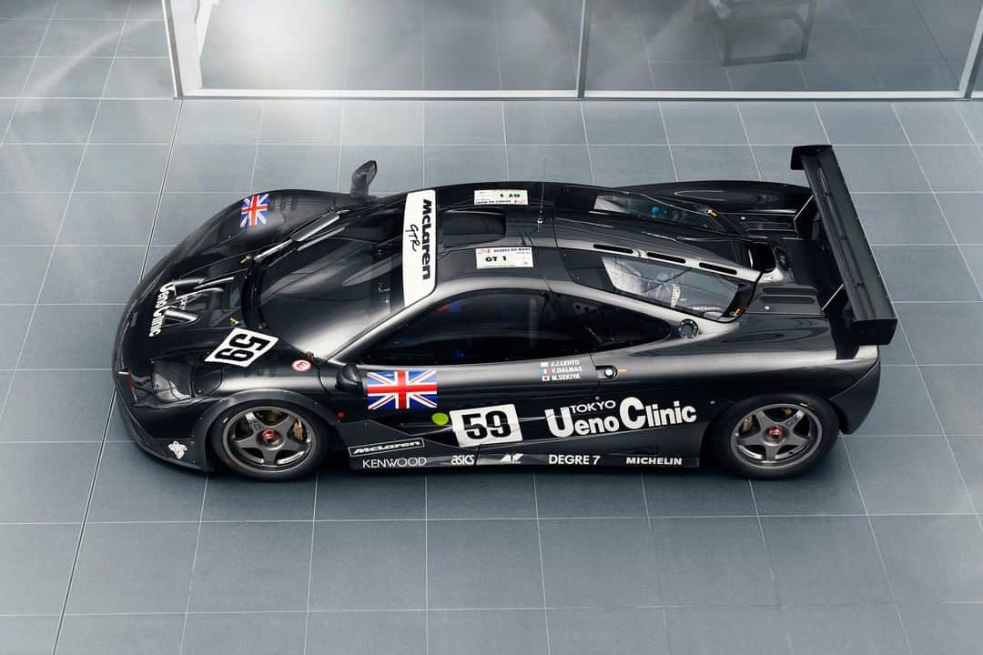 McLaren Automotiveさんのインスタグラム写真 - (McLaren AutomotiveInstagram)「​The 7 F1 McLaren GTRs competing at Le Mans included many famous names from the world of motorsport.​ These included Le Mans winners and McLaren F1 alumni Mark Blundell, Jochen Mass and Derek Bell - who raced alongside his son, Justin」6月18日 6時02分 - mclarenauto