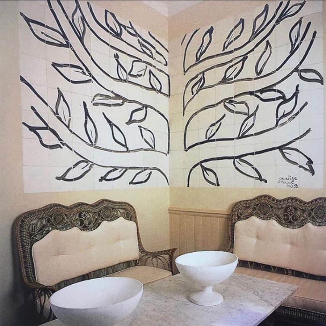 レベッカテイラーのインスタグラム：「Natural touches, via @beaujolais1944」