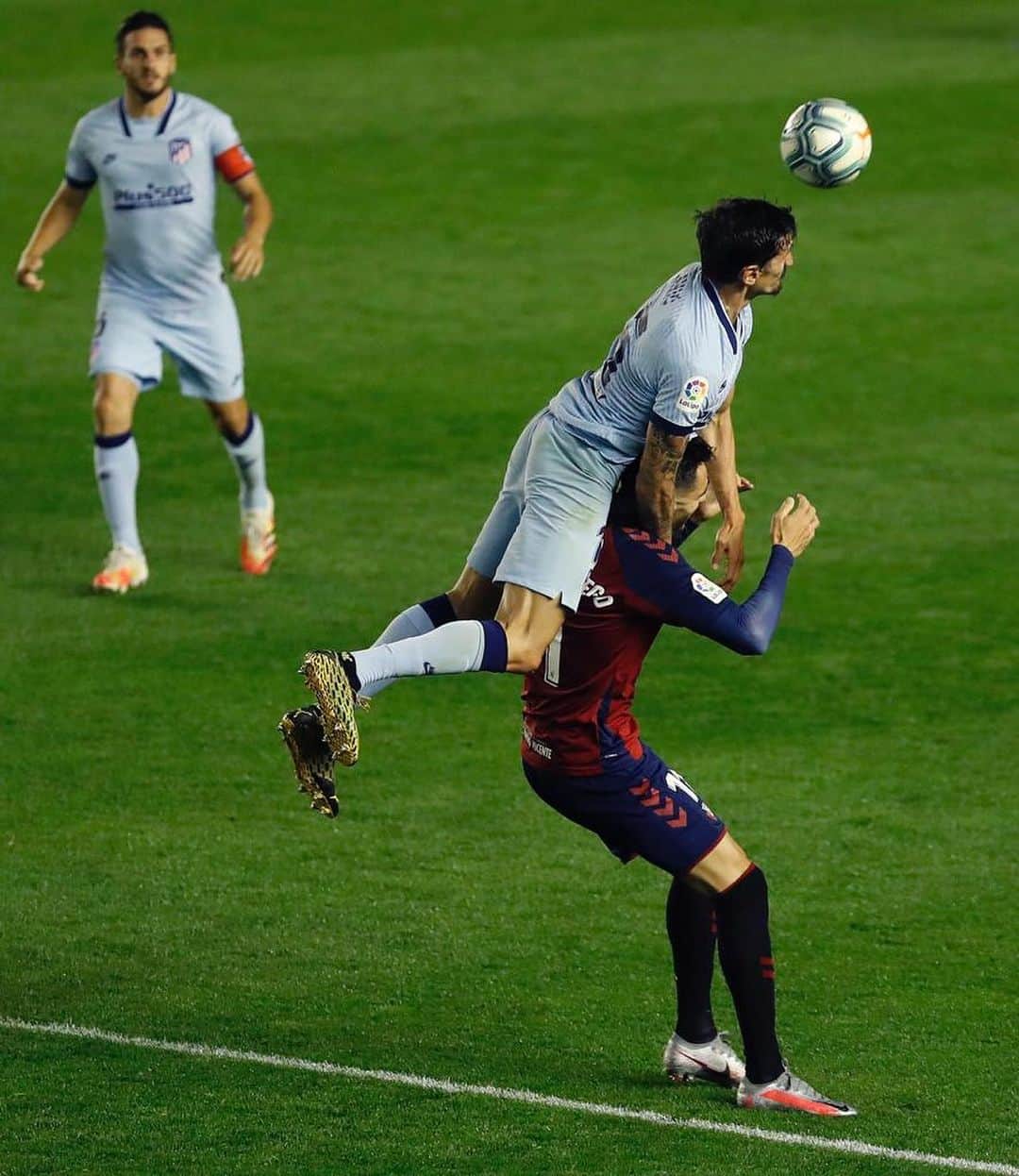ステファン・サヴィッチのインスタグラム：「3 puntos importantes..seguimos trabajando! 💪🏻 @atleticodemadrid #laliga #aupaatleti」