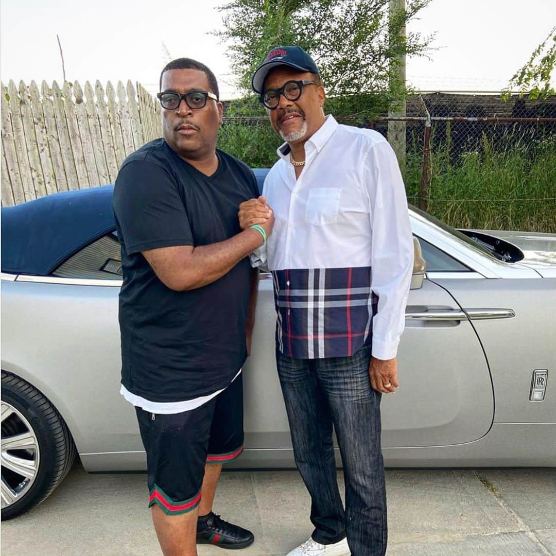 50セントさんのインスタグラム写真 - (50セントInstagram)「BMF COMING SOON on STARZ. @southwest263 is home it’s lit🔥@judgegregmathis came to say what’s up. #bransoncognac #lecheminduroi #BMF」6月18日 7時50分 - 50cent