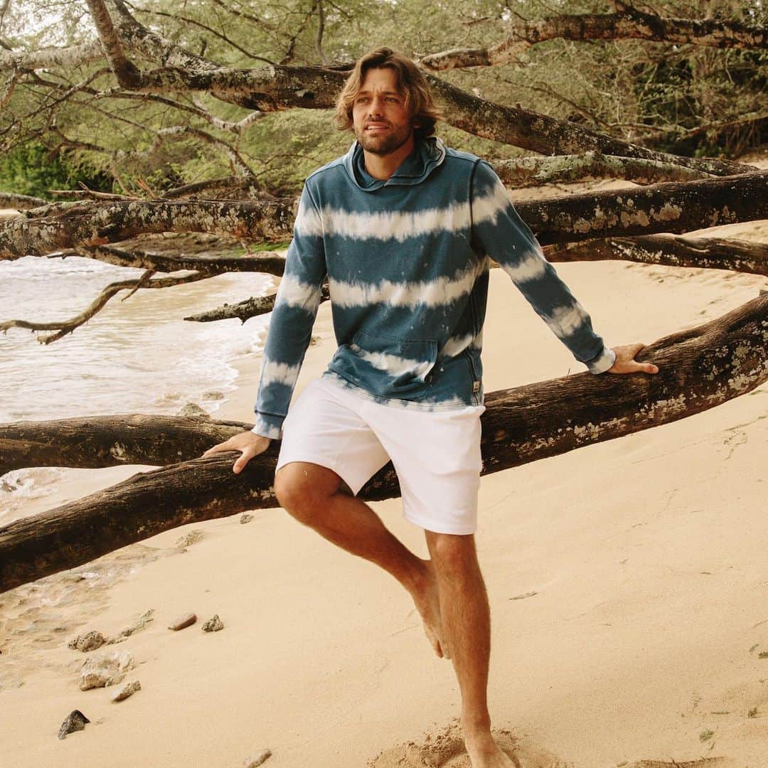 ブルーライフのインスタグラム：「Shop with free second day shipping on all gifts for Father’s Day!💫💕 link in bio #shopplanetblue #fathersday」