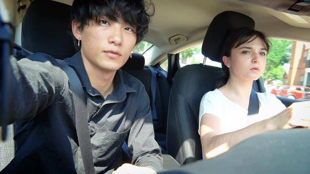 ヤマカイのインスタグラム：「姐さんと人生初のドライブデート . . #car #couple #デート #ドライブ　#youtuber」