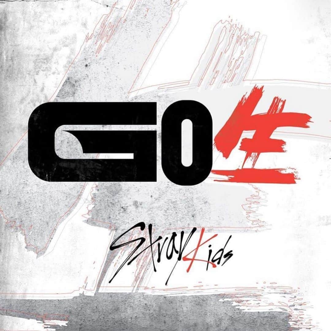 ニックン（2PM）のインスタグラム：「First full-length album of these very very talented guys, Stray Kids!! Congratulations little bros! Check it out on Melon guys! #StrayKids  #스트레이키즈  #GO生  #GOLIVE  #神메뉴  #GodsMenu」