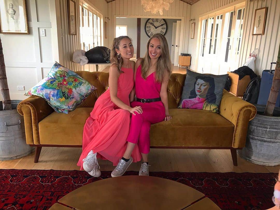 太田エイミーのインスタグラム：「Happy birthday to my beautiful, kind, smiley sister who is also my best friend  @j_star05 love you Juju!」