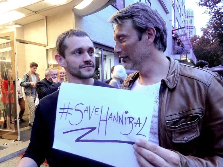 ヒュー・ダンシーのインスタグラム：「Tag the @Netflix profile below! Hannibal is in the Top 10 of Netflix. Make the season 4 happen!!」