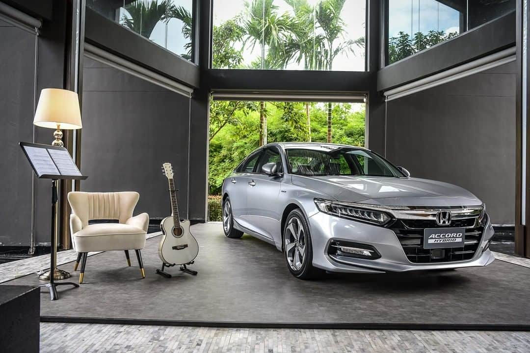 EnjoyHondaThailandさんのインスタグラム写真 - (EnjoyHondaThailandInstagram)「Honda Accord รุ่น Hybrid Tech พรีเมียมในทุกมุมมอง  #HondaThailand #TheAccord #AllNewHorizonBegins」6月18日 14時00分 - hondathailand