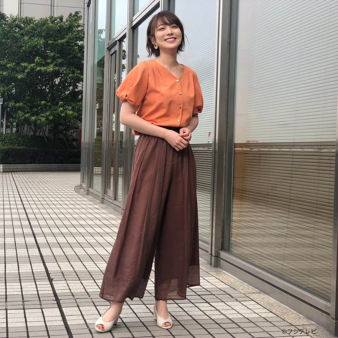 フジテレビ「めざましテレビ」さんのインスタグラム写真 - (フジテレビ「めざましテレビ」Instagram)「6月18日（木） ・ ファッション雑誌CanCamとコラボした お天気コーナー「きょう何着て行く？」 阿部華也子ちゃんの毎日のコーデを紹介♪ ・ 【きょうのコーデ】 カットソー→#MEWSREFINEDCLOTHES 4900円 パンツ→#31Sonsdemode 8900円 靴→#ダイアナ 1万3500円 ピアス→#Heartdance 1500円 ・ 【コーデのポイント】 エアリーで透け感のあるシアーワイドパンツで軽快に🏃🏻‍♀️ ボリューム感があるのでトップスはコンパクトにまとめるのがバランスよく着こなせます👀✨ グラデ配色にするとまとまりが生まれてさらにスッキリ🙆🏻‍♀️ ・ #めざましテレビ #きょう何着て行く？ #阿部華也子 #今日のコーデ#コーデ #CanCam #今日のファッション#ootd #きょう何着て行く？は月〜金朝6時22分ごろ放送！」6月18日 16時11分 - mezamashi.tv