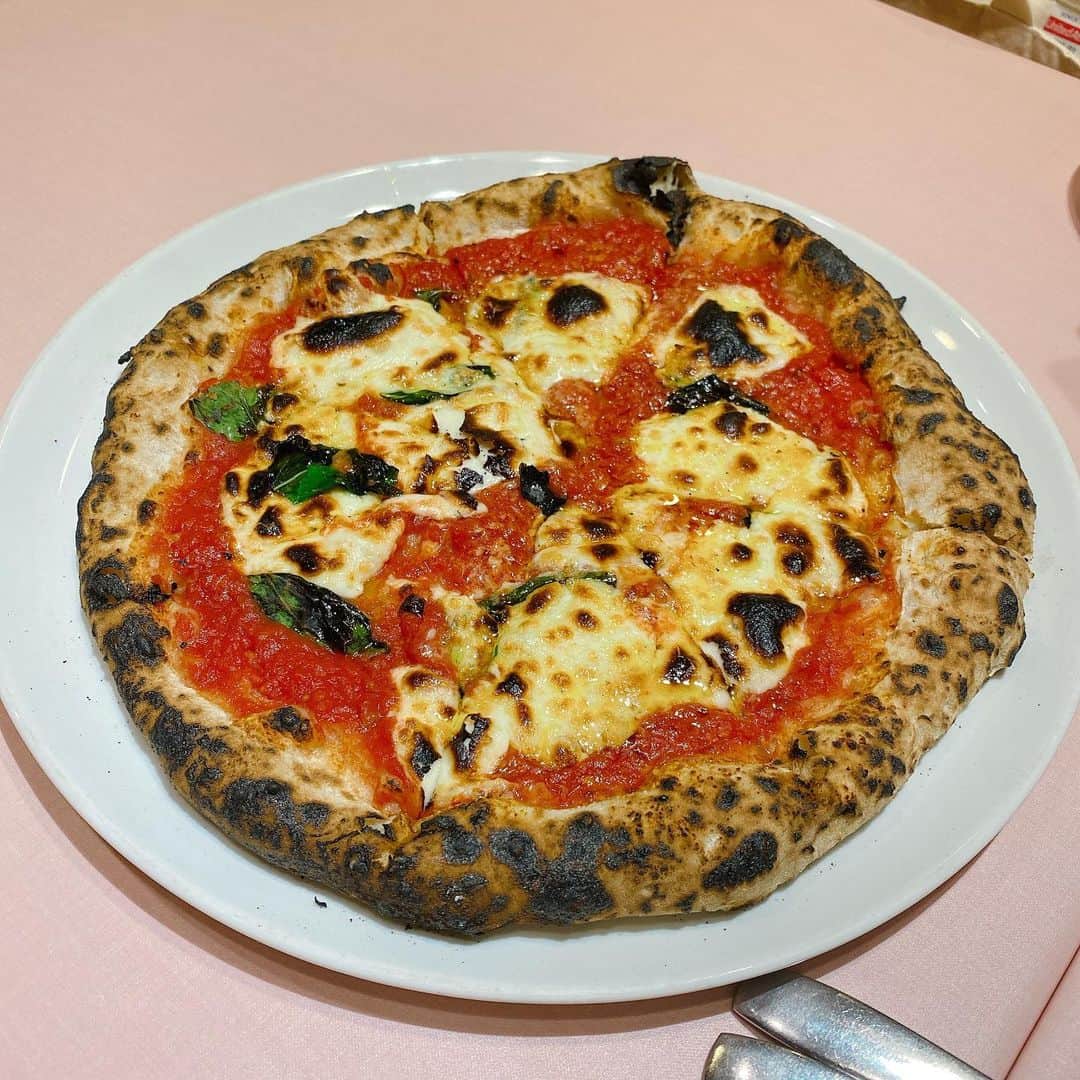 金巻ともこのグルメインスタ