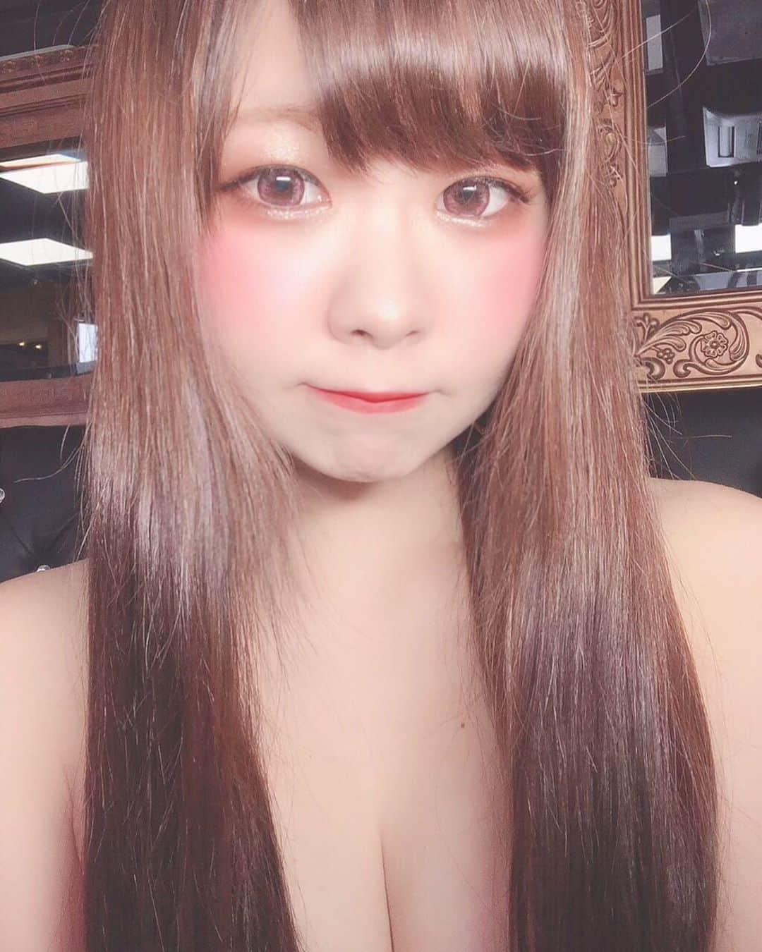 のインスタグラム：「（水着着てます） . . . . #バーレスク大阪#バーレスク#バーレスク大阪えれな#合法ロリ#グラビア#かわいいは作れる#グラビアアイドル#アイドル#自撮り女子#むちむち女子#140cm台#エロ可愛い#セクシーショット#色白女子#奥二重##ロリ顔#童顔女子#アイドル系#北新地#大阪#ベビーフェイス #burlesque#burlesqueosaka#gravure#idol#kitashinchi#girl#japanesegirl#osakagirl」