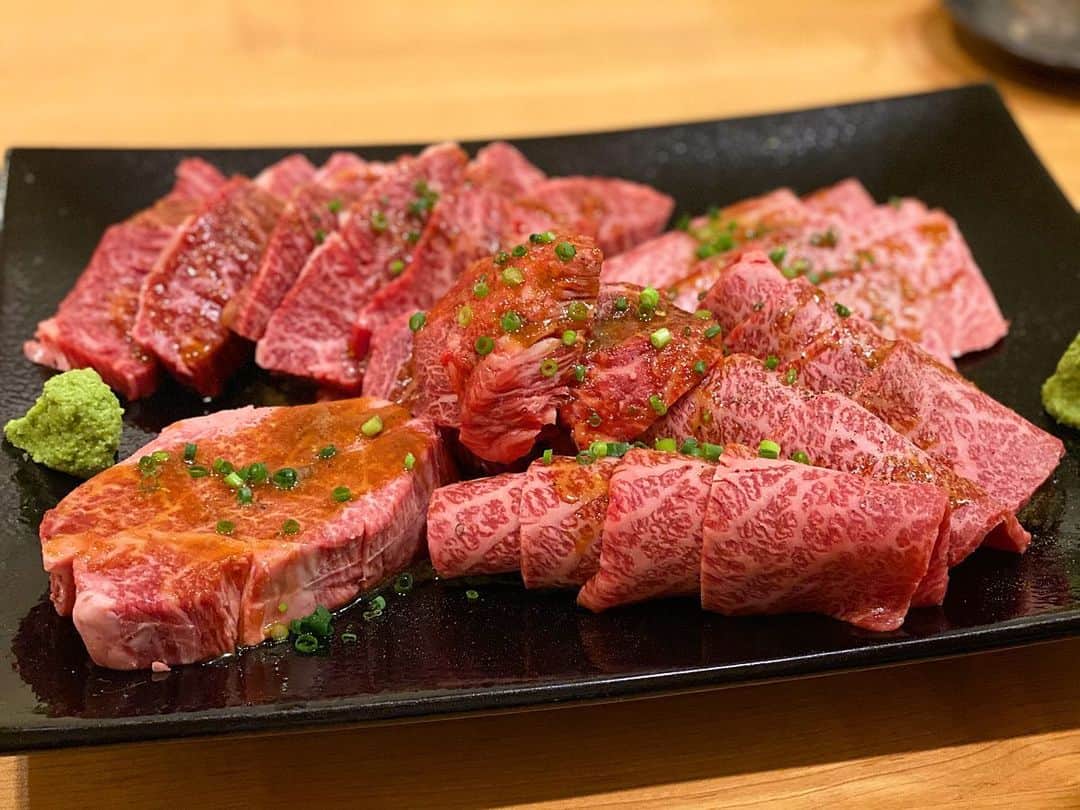 ロシアン佐藤のグルメインスタ