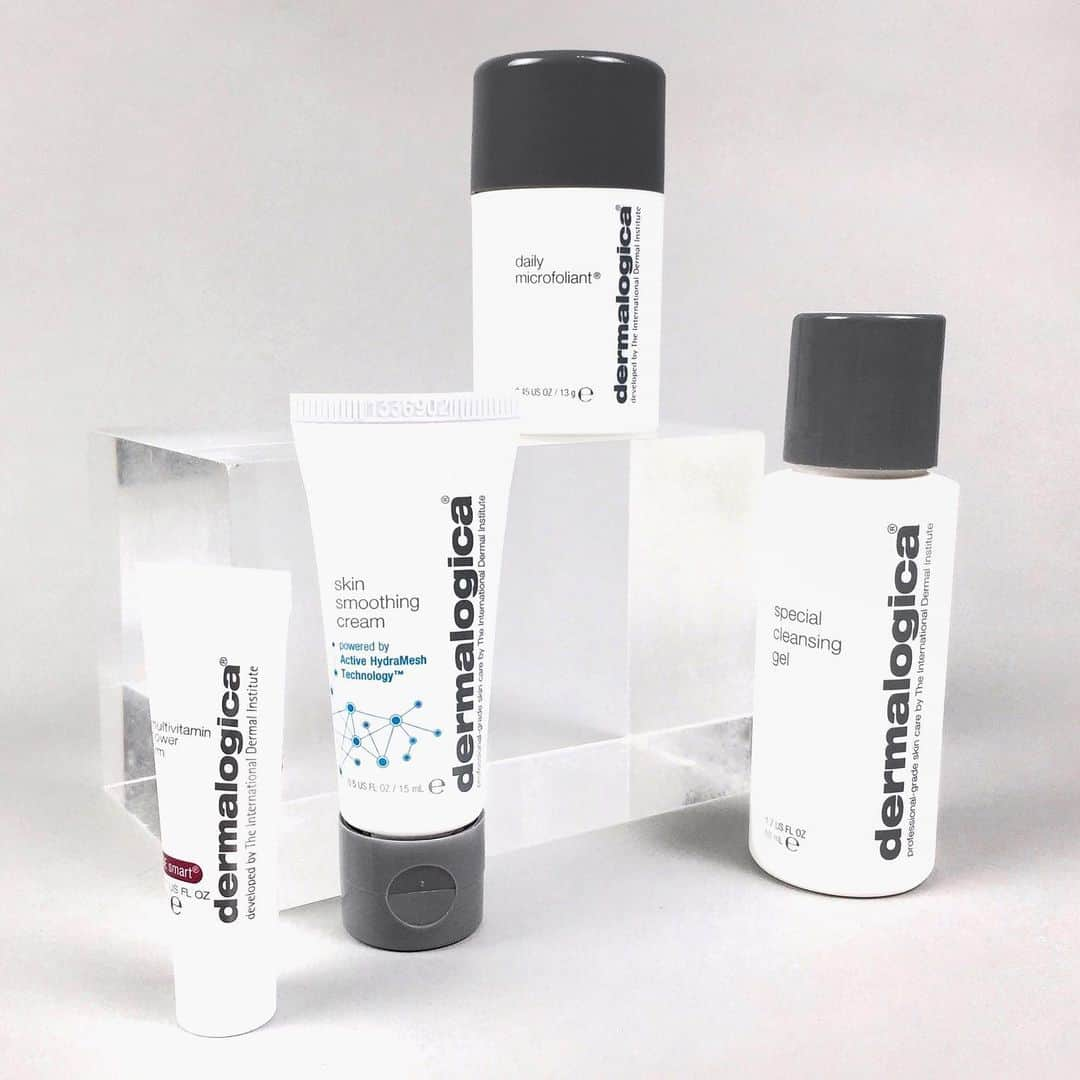 ISETAN MiRRORさんのインスタグラム写真 - (ISETAN MiRRORInstagram)「. 販売中 一部店舗限定販売 . 【dermalogica】 ミート ダーマロジカ トラベルキット . スペシャル クレンジングジェル50mL デイリーマイクロフォリエント13g MV P ファーム5mL スキンスムージングクリーム15mL . . 自然と科学を融合させた独自のフォーミュラにより誕生し、世界100ヶ国以上、10万人のプロに使用されているスキンケアブランドです。 . 白とグレーを基調としたミニマムなパッケージデザインは、見た目ではなく中身を重視している証。 . デイリーマイクロフォリエントはコンディションを選ばず毎日使用できる角質ケアアイテムとしてブランド内で1番の人気。 潤いを与え、フレッシュな肌に仕上げます。 . . ＜ダーマロジカ＞お取り扱い店舗 セレオ八王子店 東京ミッドタウン日比谷店 ミーツ国分寺店 . . #isetanmirror #イセタンミラー #dermalogica #ダーマロジカ  #スキンケア #cosme #cosmetics #コスメ #角質ケア #肌ケア #保湿ケア #コスメ好きさんと繋がりたい」6月18日 17時14分 - isetanmirror