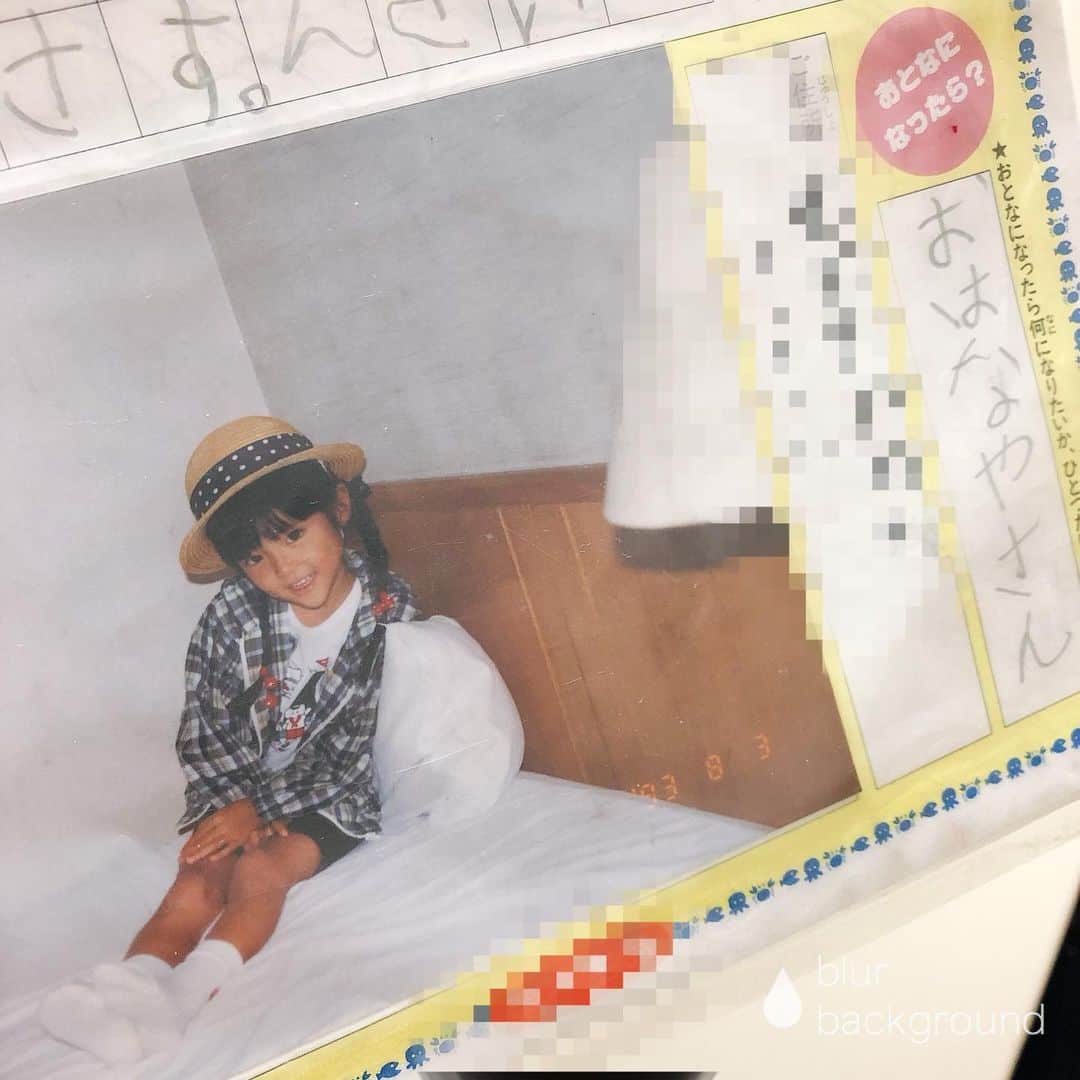 渋谷飛鳥さんのインスタグラム写真 - (渋谷飛鳥Instagram)「おはなやさんになりたかったときのわたし #5才」6月18日 17時19分 - shibuya_asuka_official