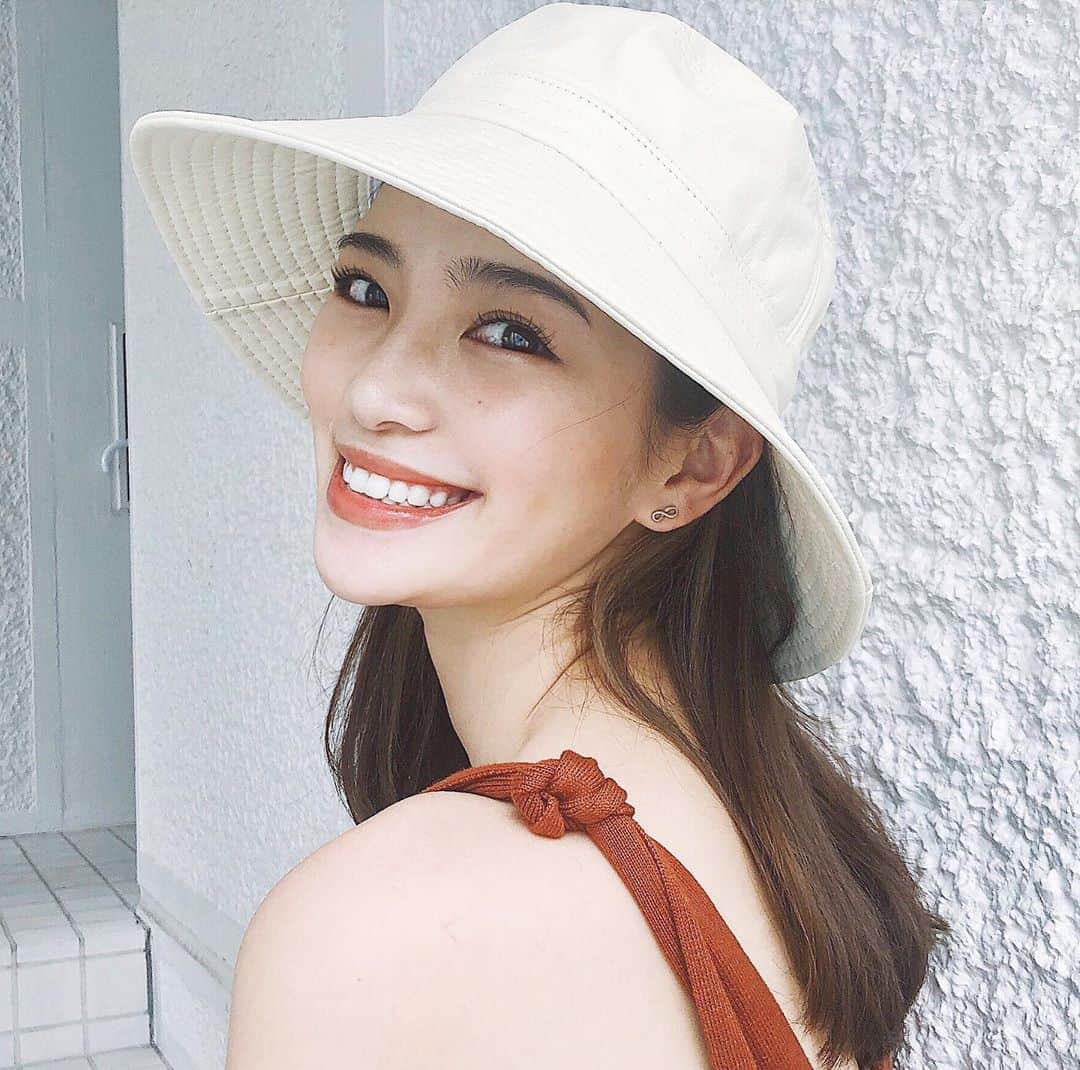 咲和希さんのインスタグラム写真 - (咲和希Instagram)「暑くなるのでツバが広い帽子欲しかったのでレザーの帽子をGET😳🤍 @searoomlynn_official」6月18日 17時48分 - kazukiy21