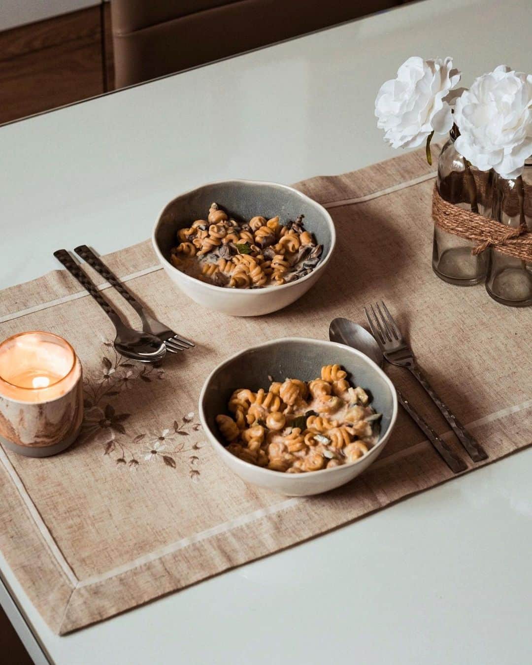 NICOLAS SIMOESのインスタグラム：「Everything you need when you want quick and tasty fresh pastas @giovanniranafrance #allorana 🍝😋」