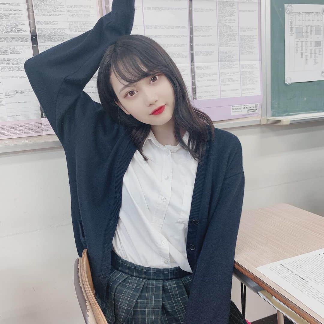 坂田琴音さんのインスタグラム写真 - (坂田琴音Instagram)「学校始まると制服しか着ないな~🥺 ってなるけど高校生活もあとちょっとだから‼︎ コスプレにならないうちにいっぱい着とく♥️」6月18日 19時13分 - kotone_sakata