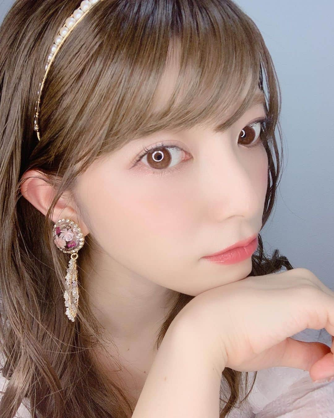 上原亜衣さんのインスタグラム写真 - (上原亜衣Instagram)「久しぶりに姫感👸  @mignonnebijoux_accessory  #ピアス #イヤリング #アクセサリー」6月18日 19時56分 - ai_uehara_ex