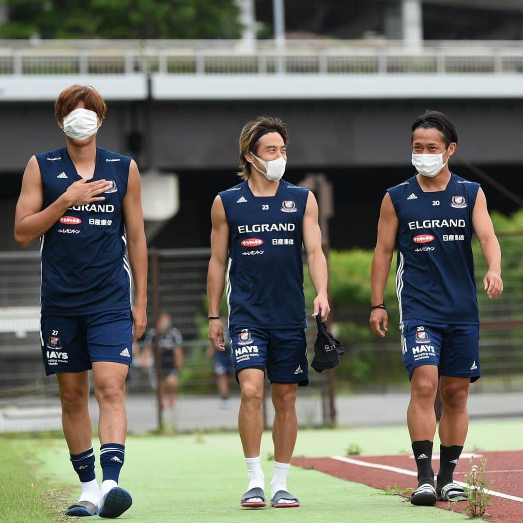 横浜F・マリノスさんのインスタグラム写真 - (横浜F・マリノスInstagram)「今日も安全に✌️ #fmarinos」6月18日 20時22分 - yokohamaf.marinos