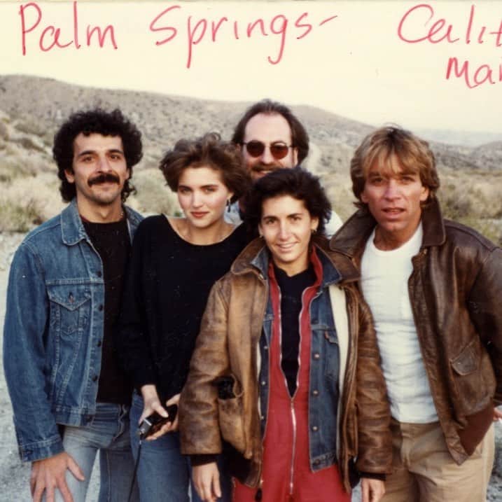 ボビー・ブラウンのインスタグラム：「In case you need a laugh today. #tbt to 1982 on location. I was either channeling #jenniferbeals or #tomcruise in Top Gun. All I remember is André was the hair dresser and I adored him. If I remembered his last time I’d search it. Let me know if anyone does. #magazineshoot」