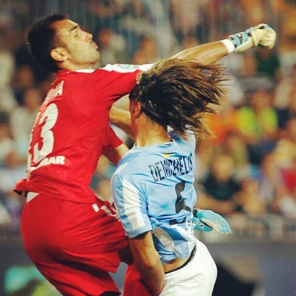 ジョルディ・コディーナのインスタグラム：「#fútbol #MalagavsGetafe #tbt ⚽️」