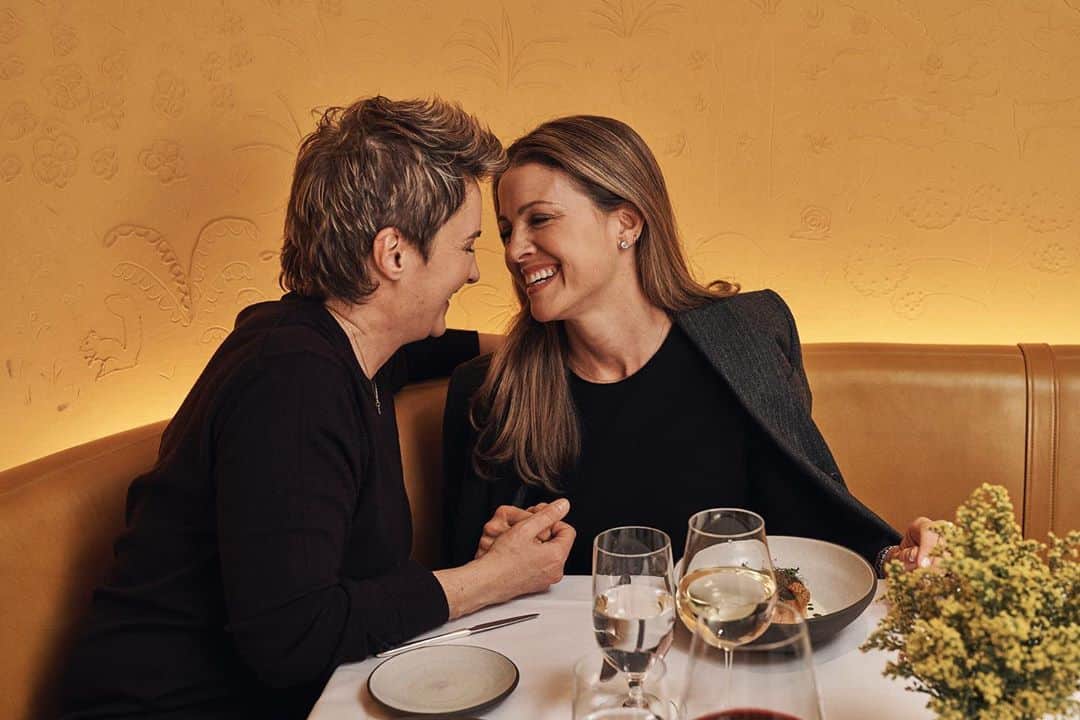 The Peninsula New Yorkさんのインスタグラム写真 - (The Peninsula New YorkInstagram)「We are proud to share these images of real-life couples and families at The Peninsula with you during #Pride month! A big thank you to Lisa, Kristin and Grayson Hurd and Giuliano and Rastino for being part of this special shoot with your loved ones! . . @whatwouldlisaeat @kristin.hurd.nyc @ancient.art.advisor @rastino1978 . . A big thank you to the incredible team that helped us capture these moments . . . @theonlymattjones @brynnheminway @jaimekaywaxman @jackiefanara @svea_g」6月19日 6時17分 - thepeninsulanyc
