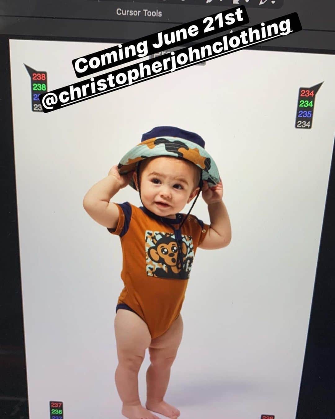 ディーナ・ニコール・コルテーゼのインスタグラム：「My line Christopher John will be launching Fathers Day June 21st!! Here’s a sneak peak at the collection 💙 I chose to launch on Father’s day in honor of my father and because he’s named after both my dad and my husband .. so excited! I hope you all love the first collection 💙 here’s a little behind the scenes fun go follow @christopherjohnclothing #boymom #babyboyclothes #boyclothes #boyfashion」