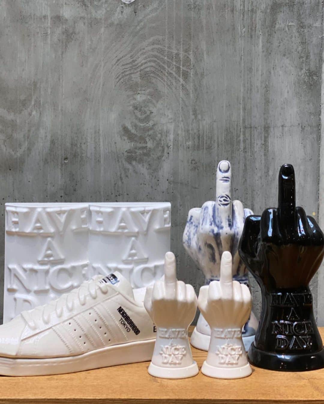 のインスタグラム：「Ceramics. @neighborhood_official  #neighborhood  #nbhd」
