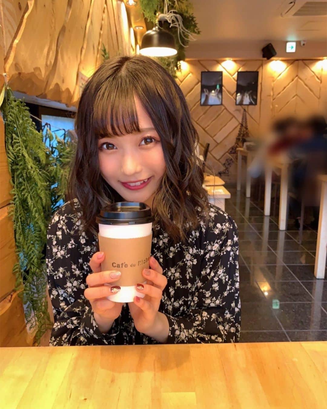 小林智絵のグルメインスタ