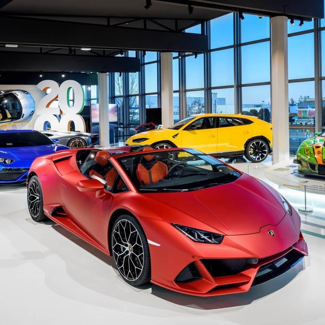 ランボルギーニのインスタグラム：「A unique passion that led us to create the ultimate form of perfection.  MUDETEC – the Automobili Lamborghini Museum of Technology - will reopen on 10th July 2020 to give its fans the classic Lamborghini experience. Pre-book now to secure your spot!  #Lamborghini #LamborghiniMUDETEC」