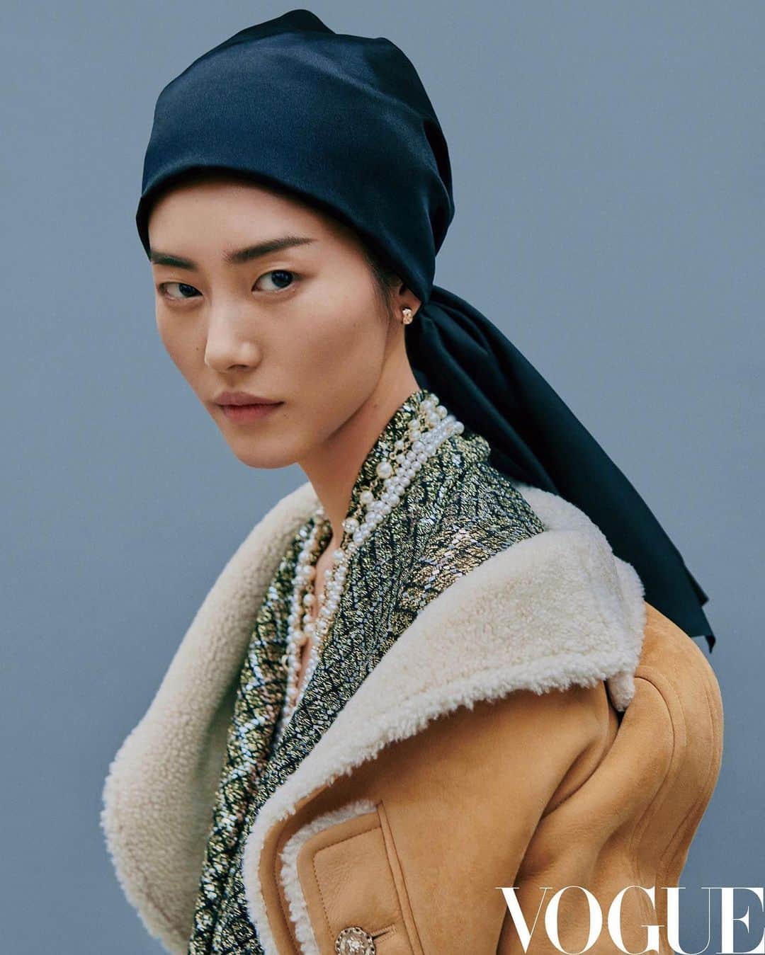 リウ・ウェンのインスタグラム：「Paris, 2020: some memories @voguechina @angelica_cheung @candy0320 @yucongyucong @helei0729 @bonbonzhangfan」