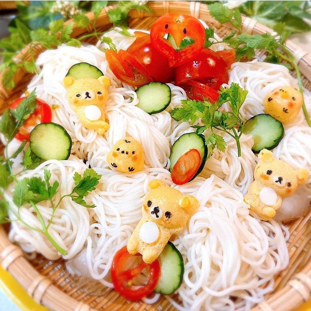 Rilakkuma US（リラックマ）さんのインスタグラム写真 - (Rilakkuma US（リラックマ）Instagram)「@seiko.ne.jp made this delicious looking summer noodle salad complete with little Rilakkuma tofu! It's artistic and lovely! Would you like a bite of this kawaii meal? . . . #RilakkumaUS #sanx #rilakkuma #kawaii #cutefood #noodles #cutefood #リラックマ #サンエックス」6月19日 1時14分 - rilakkumaus