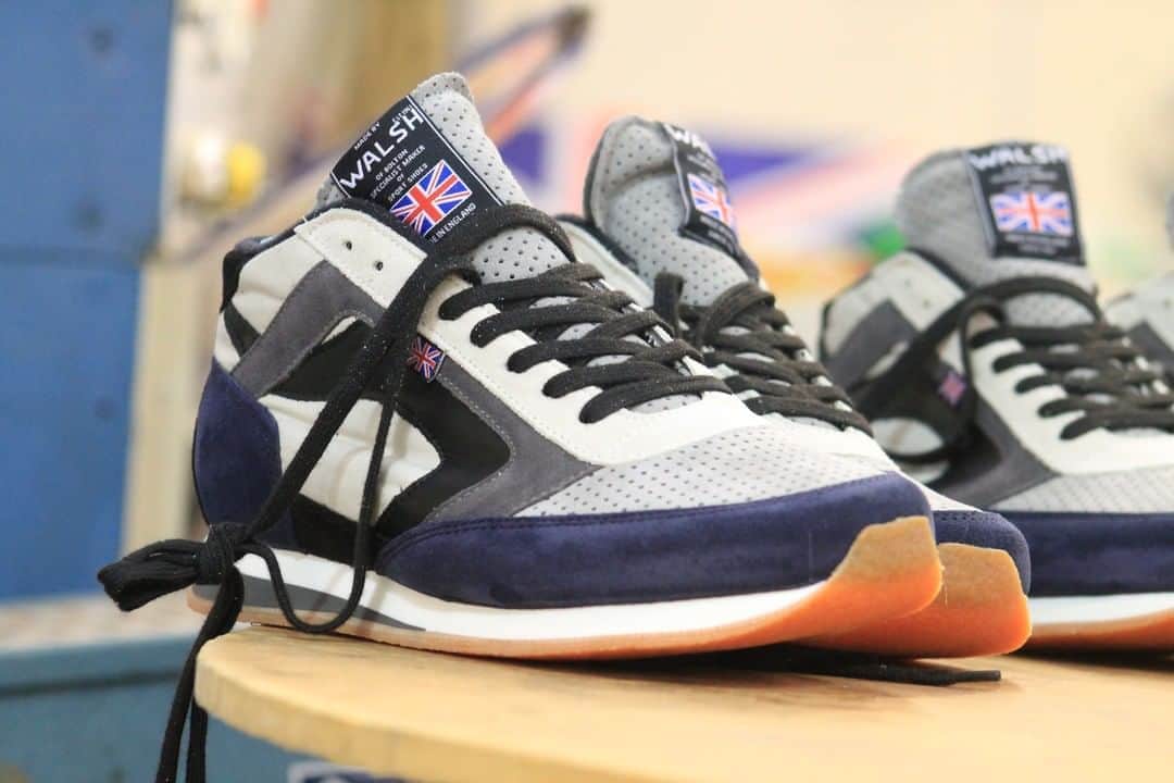 のインスタグラム：「The Javelin Navy 🙌 . . . #normanwalshuk #normanwalsh #britishmanufacturing #madeinbritain #ukmfg #shoes #footwear #sneakers #mens #mensstyle #mensfashion #sports #sport #athleisure #british #ootd」