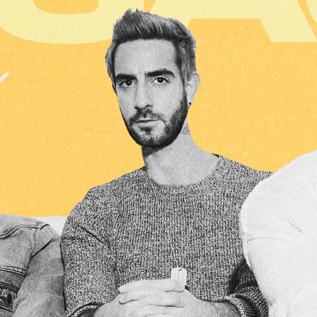 All Time Lowのインスタグラム：「Happy birthday to a tall boy who drinks a lot of tall boys. We love you @jackbarakat 🎂」