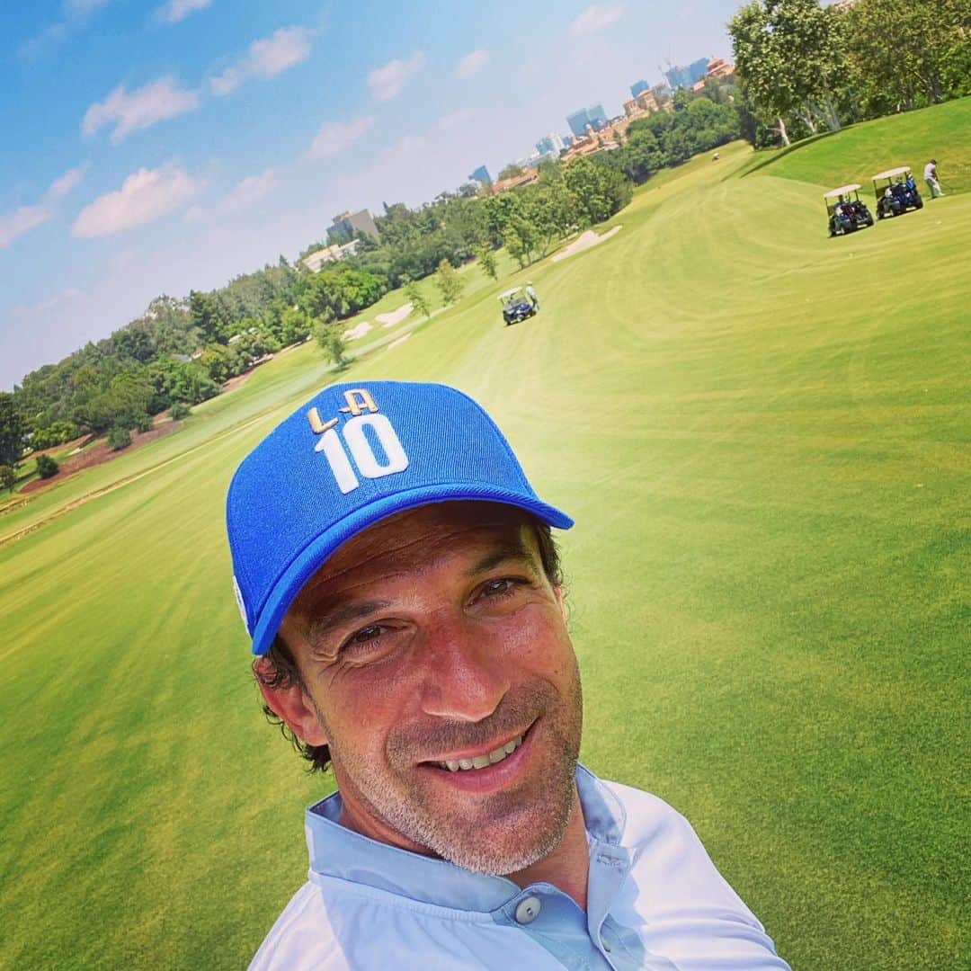 アレッサンドロ・デル・ピエロさんのインスタグラム写真 - (アレッサンドロ・デル・ピエロInstagram)「🏌️‍♂️finalmente... #golf #adp10」6月19日 4時45分 - alessandrodelpiero