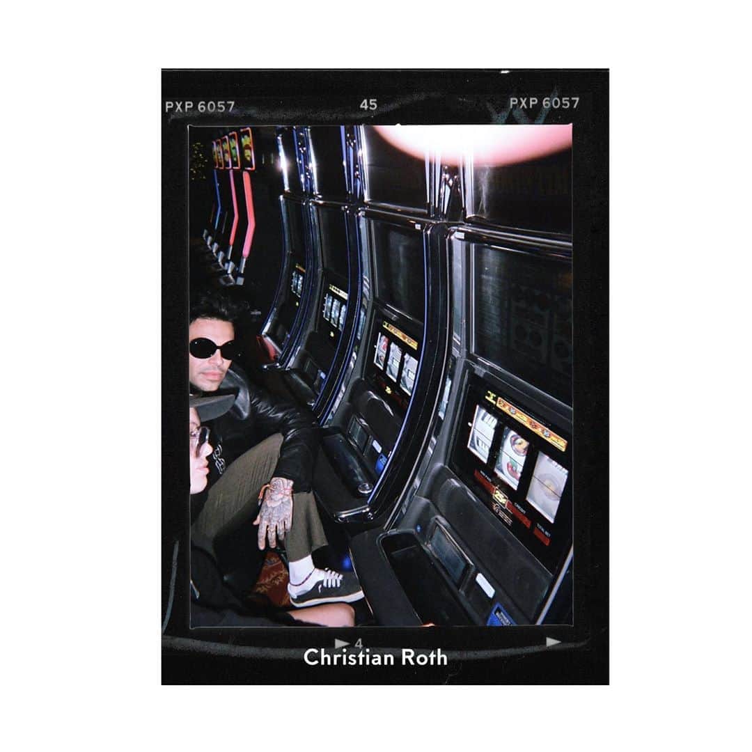 クリスチャンロスのインスタグラム：「Vincent and Chiara in Christian Roth, Palm Springs diary」