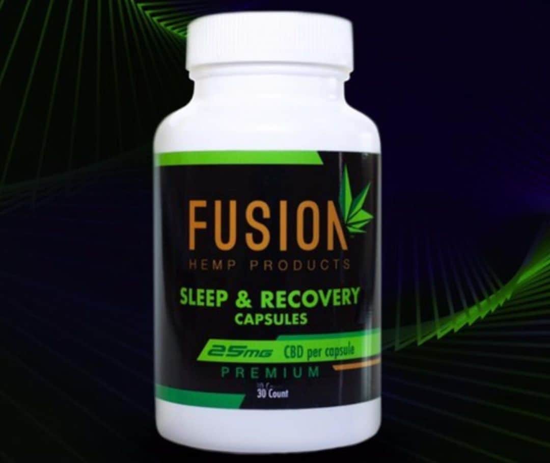 Kendra Lustさんのインスタグラム写真 - (Kendra LustInstagram)「#thursdayvibes this booty sleeps & recovers with #swipeleft⬅️ @fusioncbdproducts #cbd sleep & recovery capsules. Feel great in the morning & motivated to get workout in early. #cbdhealth has many benefits even help u #Dream of me :) use code Kendra for discount.」6月19日 5時17分 - kendralust