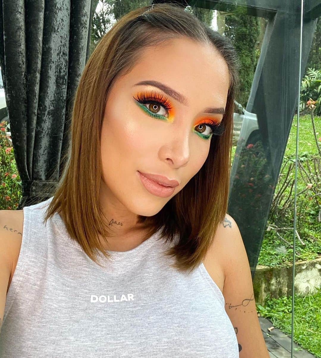 Luisa Fernanda Wさんのインスタグラム写真 - (Luisa Fernanda WInstagram)「Vieron el live de hoy?  #makeup 🧡💚」6月19日 5時21分 - luisafernandaw